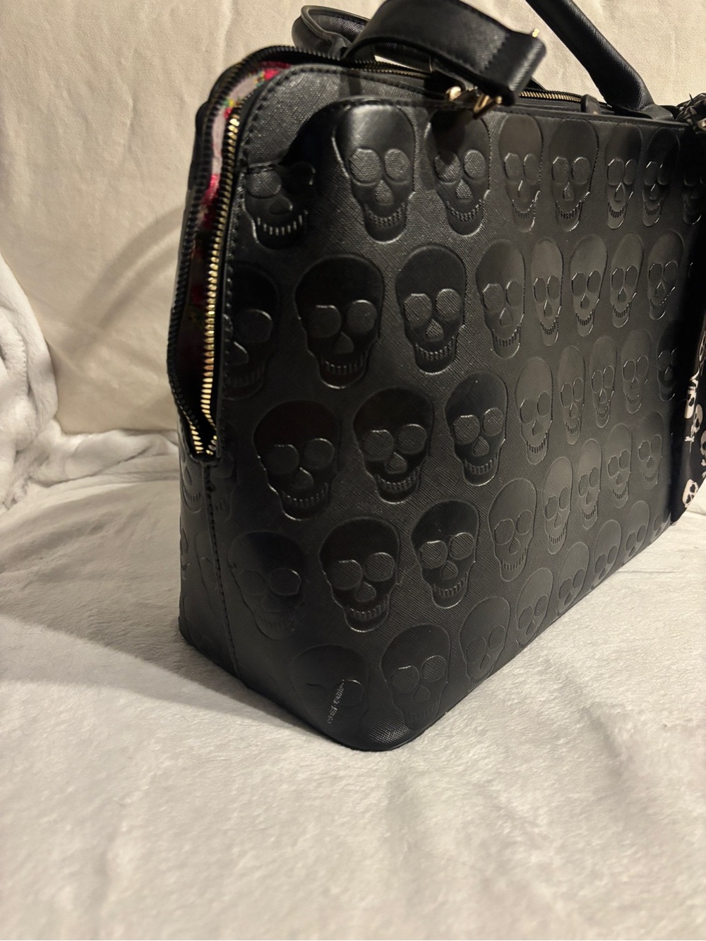 Betsey Johnson Black Skull-Embossed Satchel with Skull Scarf - Picture 4 of 4